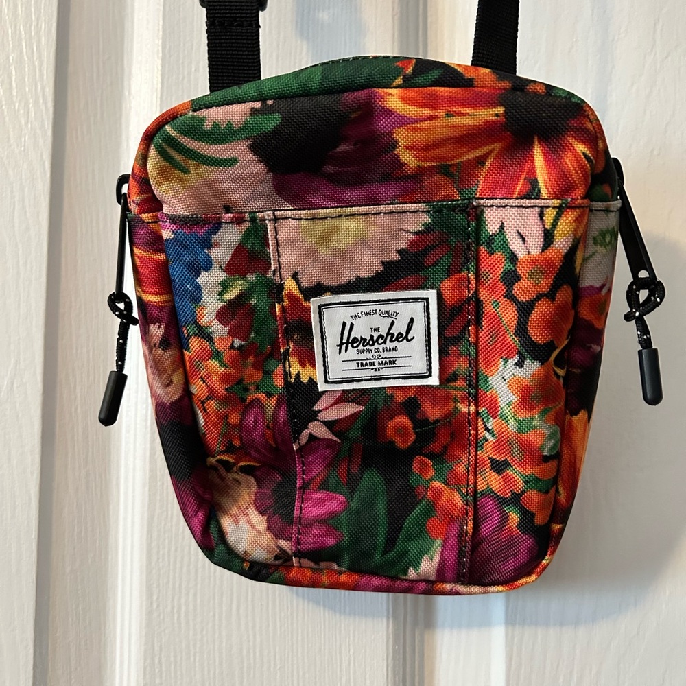 Herschel Supply Co. Multicolor Floral Pouch